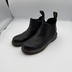Boy's Boots Dr. Martens Kid's Collection 2976 Youth‎ Chelsea Boot (Big Kid) Sz 4